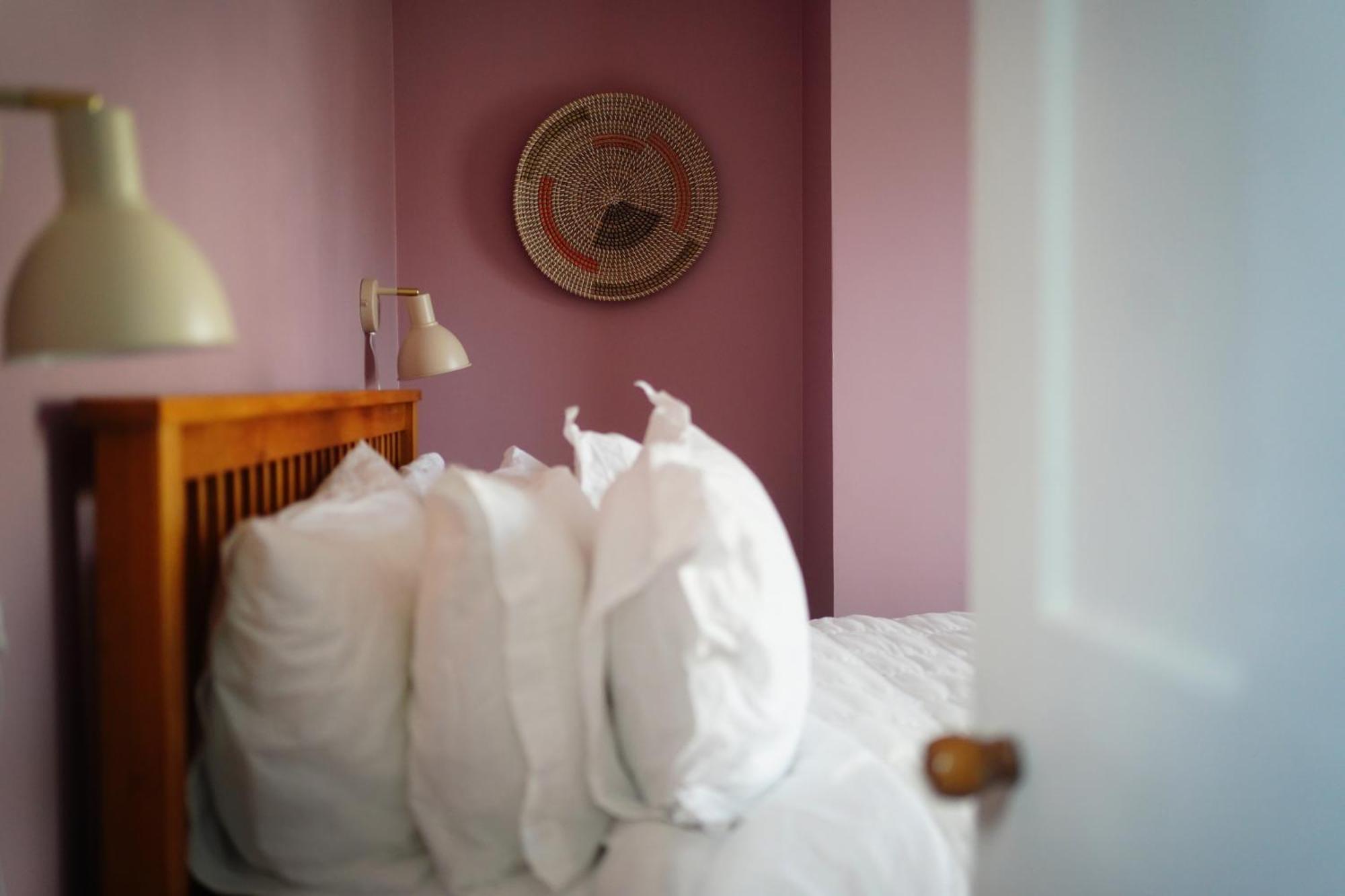 Northdene Cottage - Cosy Old Fisherman'S Cottage Two Mins From Sea - Free Parking - Wood Burning Stove - Roll Top Bath - Dog Friendly Дил Экстерьер фото
